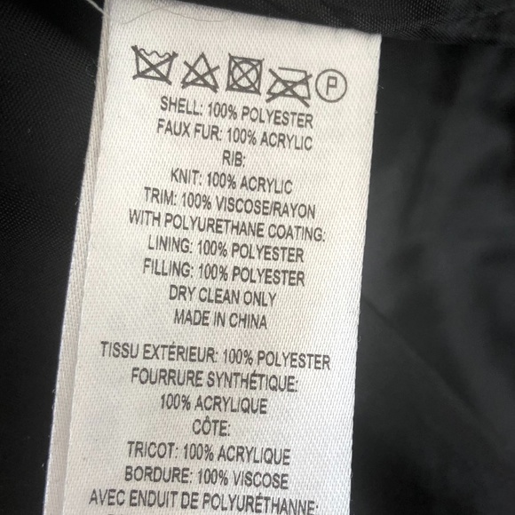 French Connection Black Puffer Coat w/ faux fur Collar - Picture 10 of 10